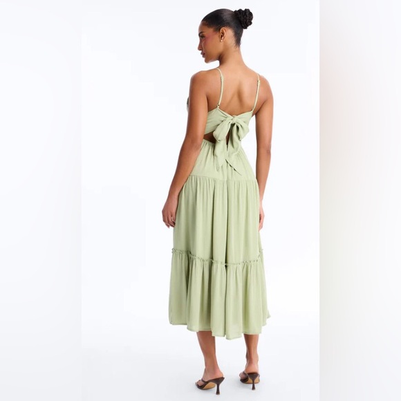 Fashion Nova Dresses & Skirts - Fashion Nova Bianca Crotchet Light Sage Tiered Midi Dress Small